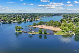 30 Holiday Dr, Lake Holiday, IL 60552 - Photo 6
