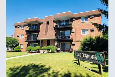 10S472 Echo Lane #12, Willowbrook, IL 60527 - Photo 1
