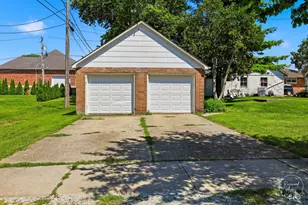 531 Penfield St, Beecher, IL 60401 - Photo 4