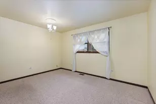 8124 167th Pl, Tinley Park, IL 60477 - Photo 18