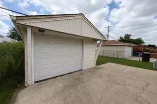 3781 W Hayford St, Chicago, IL 60652 - Photo 12
