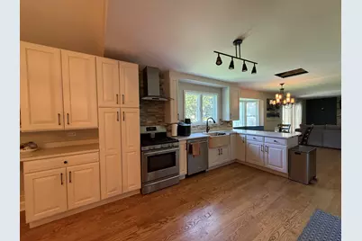 1550 W Goldengate Drive, Addison, IL 60101 - Photo 8