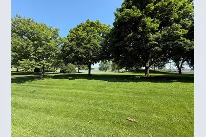 1550 W Goldengate Drive, Addison, IL 60101 - Photo 34