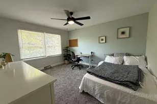 1550 W Goldengate Dr, Addison, IL 60101 - Photo 20