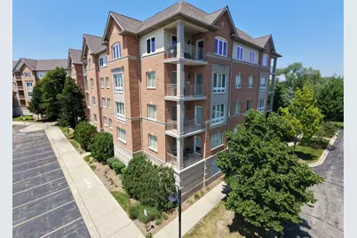 125 N Buffalo Grove Road #213, Buffalo Grove, IL 60089 - Photo 1