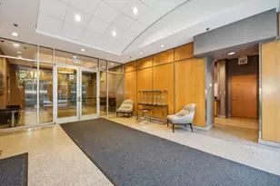 421 W Huron St, Chicago, IL 60654 - Photo 24