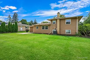 189 Evergreen Pkwy, Crystal Lake, IL 60014 - Photo 32