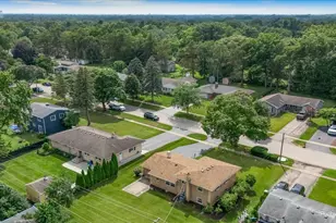 189 Evergreen Pkwy, Crystal Lake, IL 60014 - Photo 42