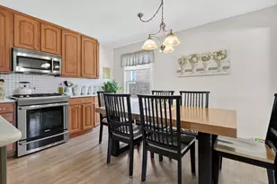 7005 W Sunnyside Ave, Norridge, IL 60706 - Photo 14