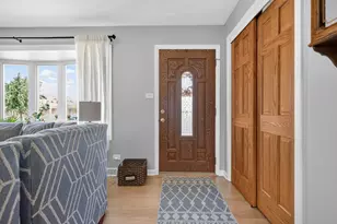 7005 W Sunnyside Ave, Norridge, IL 60706 - Photo 4