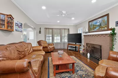442 S Cornell Avenue, Villa Park, IL 60181 - Photo 6