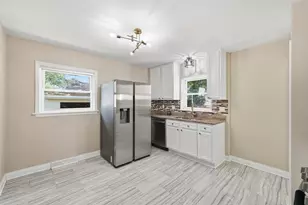 532 Clayton Rd, Hillside, IL 60162 - Photo 22