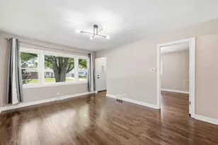 532 Clayton Rd, Hillside, IL 60162 - Photo 12