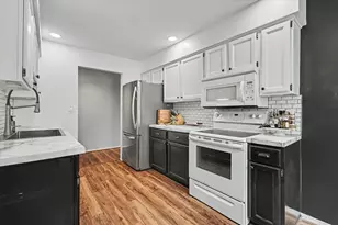 1910 Branch Rd, Champaign, IL 61821 - Photo 14