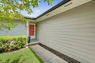 1910 Branch Rd, Champaign, IL 61821 - Photo 4