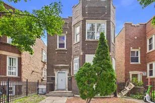 6123 S Troy St, Chicago, IL 60629 - Photo 2