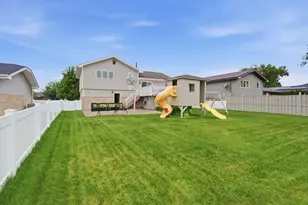629 Poplar Ave, Romeoville, IL 60446 - Photo 22