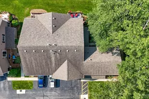 453 Village Creek Dr, Lake in the Hills, IL 60156 - Photo 36