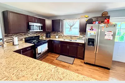 419 Singapore Lane, Carpentersville, IL 60110 - Photo 8