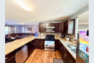 419 Singapore Lane, Carpentersville, IL 60110 - Photo 18