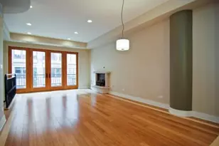 918 W Van Buren St, Chicago, IL 60607 - Photo 2