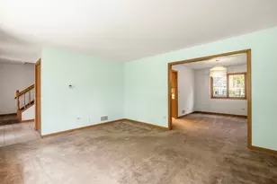 360 E Woodland Rd, Lake Bluff, IL 60044 - Photo 6