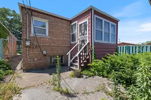 8733 S Ridgeland Ave, Chicago, IL 60617 - Photo 20