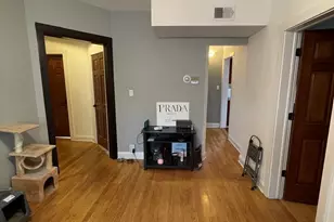 3722 N Sheffield Ave, Chicago, IL 60613 - Photo 4