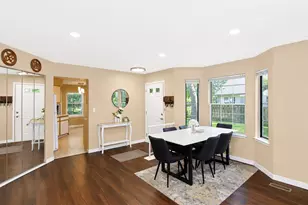 4440 Castlebar Ln, Hanover Park, IL 60133 - Photo 8