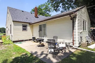 916 N Sangamon Avenue, Gibson City, IL 60936 - Photo 32