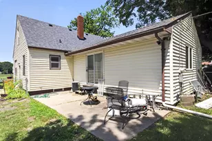 916 N Sangamon Ave, Gibson City, IL 60936 - Photo 32