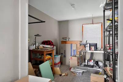 916 N Sangamon Avenue, Gibson City, IL 60936 - Photo 14