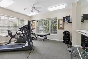 350 Woodhill Dr, Carol Stream, IL 60188 - Photo 26