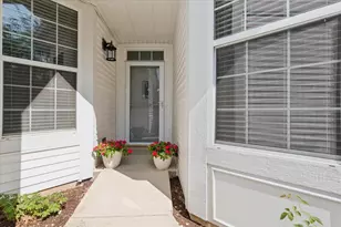 350 Woodhill Dr, Carol Stream, IL 60188 - Photo 2