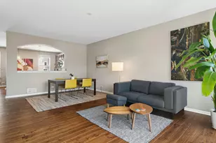 54 Marcel Ln, Schaumburg, IL 60194 - Photo 2