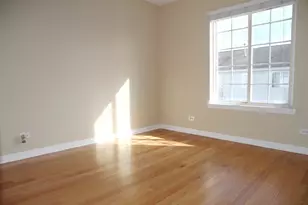 2226 Daybreak Dr, Aurora, IL 60503 - Photo 10