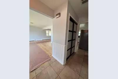 913 E 169th Street, South Holland, IL 60473 - Photo 18