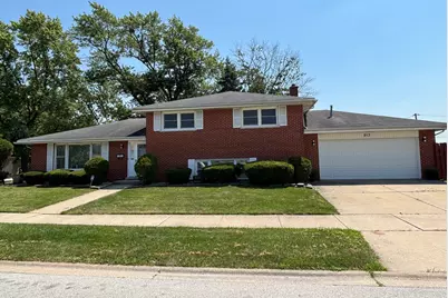 913 E 169th Street, South Holland, IL 60473 - Photo 1