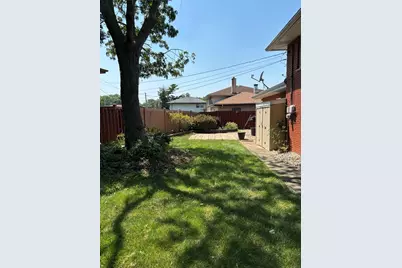 913 E 169th Street, South Holland, IL 60473 - Photo 40