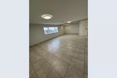 913 E 169th Street, South Holland, IL 60473 - Photo 6