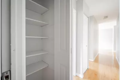 541 W Oakdale Avenue #312, Chicago, IL 60657 - Photo 18