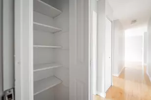 541 W Oakdale Ave, Chicago, IL 60657 - Photo 18