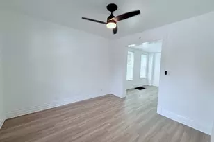 706 W 81st St, Chicago, IL 60620 - Photo 2