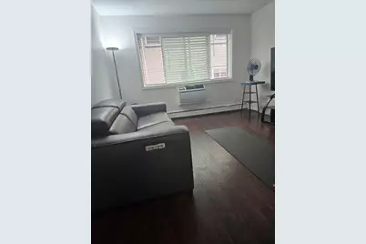 1136 Greenleaf Avenue #203, Wilmette, IL 60091 - Photo 4