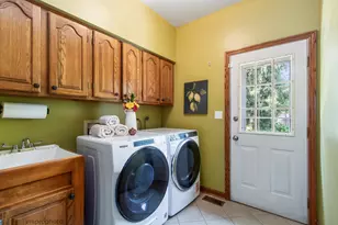 946 E Krista Ct, Palatine, IL 60074 - Photo 20