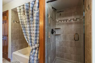 946 E Krista Court, Palatine, IL 60074 - Photo 32