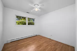 413 N Drury Ln, Arlington Heights, IL 60004 - Photo 10