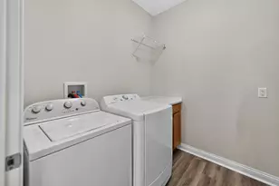 366 Millbridge Dr, Sycamore, IL 60178 - Photo 34