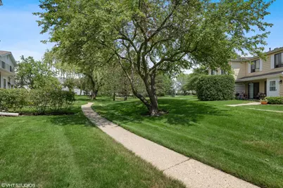 415 Tyler Court #415, Vernon Hills, IL 60061 - Photo 2