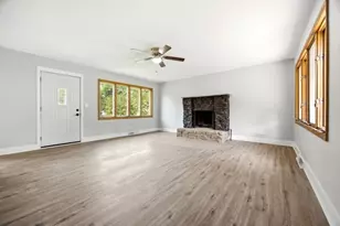 10 Lincoln Ave, East Dundee, IL 60118 - Photo 14